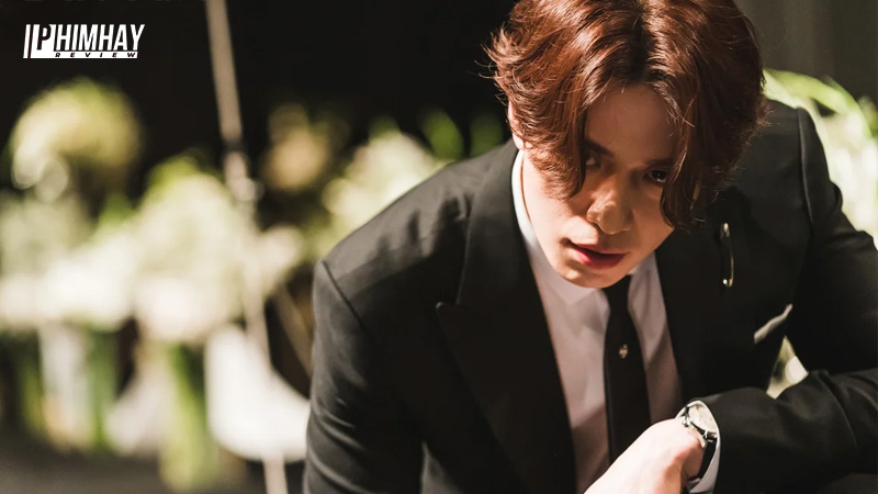 Lee Dong Wook trong vai Lee Yeon